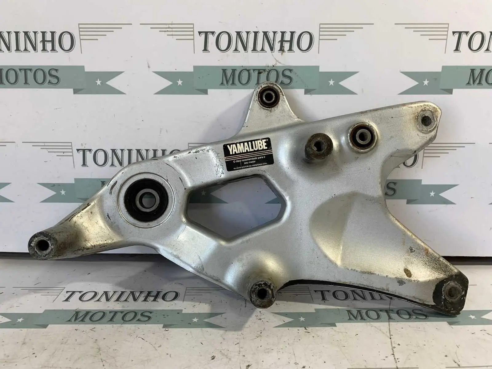 BALANÇA / SUPORTE DA RODA TRASEIRA YAMAHA NEO 2006 Á 2008