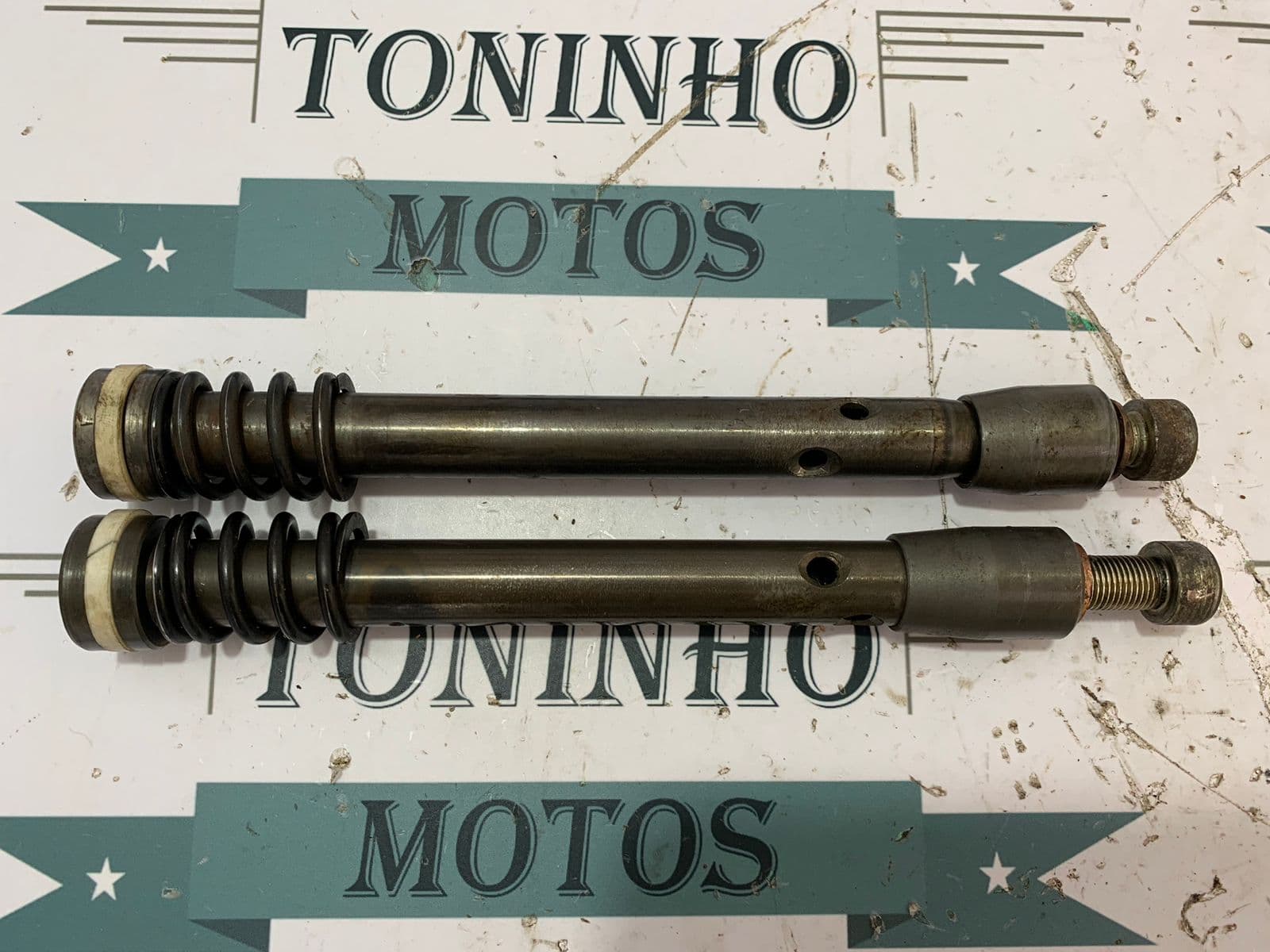 JOGO DE FLAUTA BENGALA SUZUKI BURGMAN 125 AN