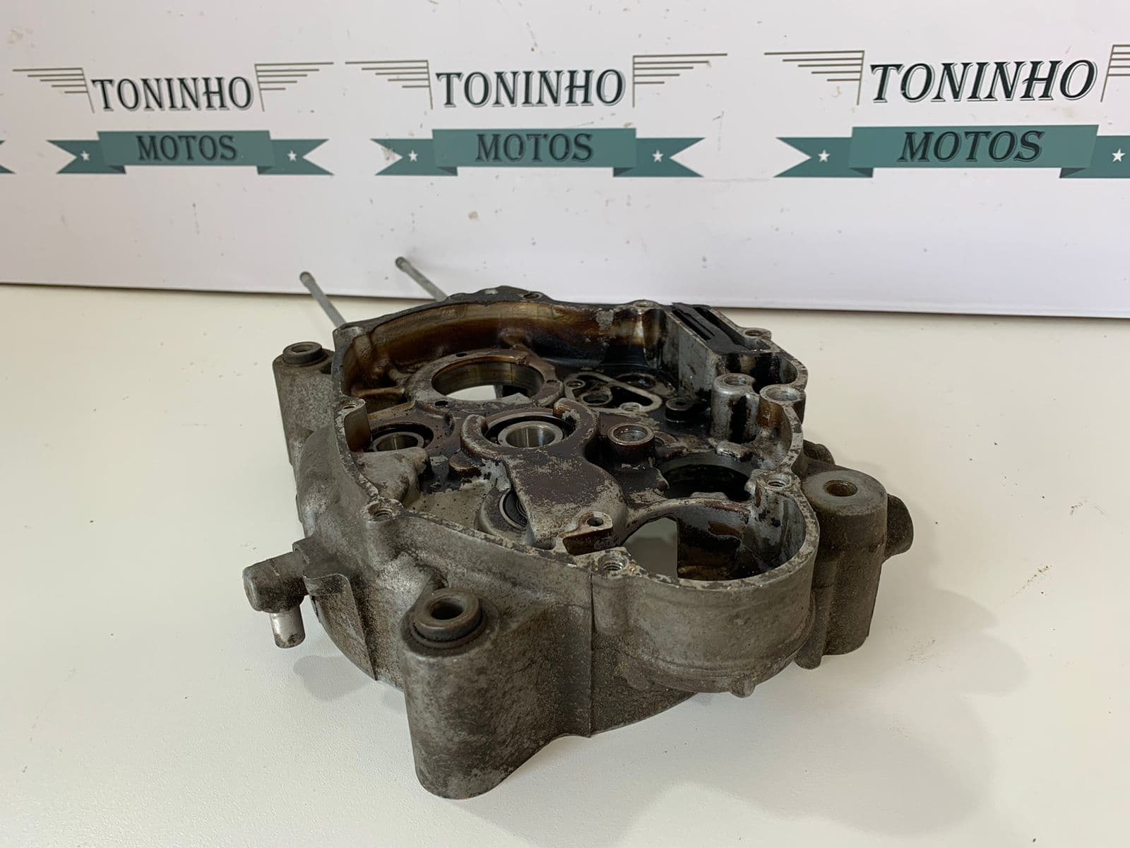 BLOCO DO MOTOR LADO DIREITO YAMAHA CRYPTON 105 2001 Á 2004 — imagem 4