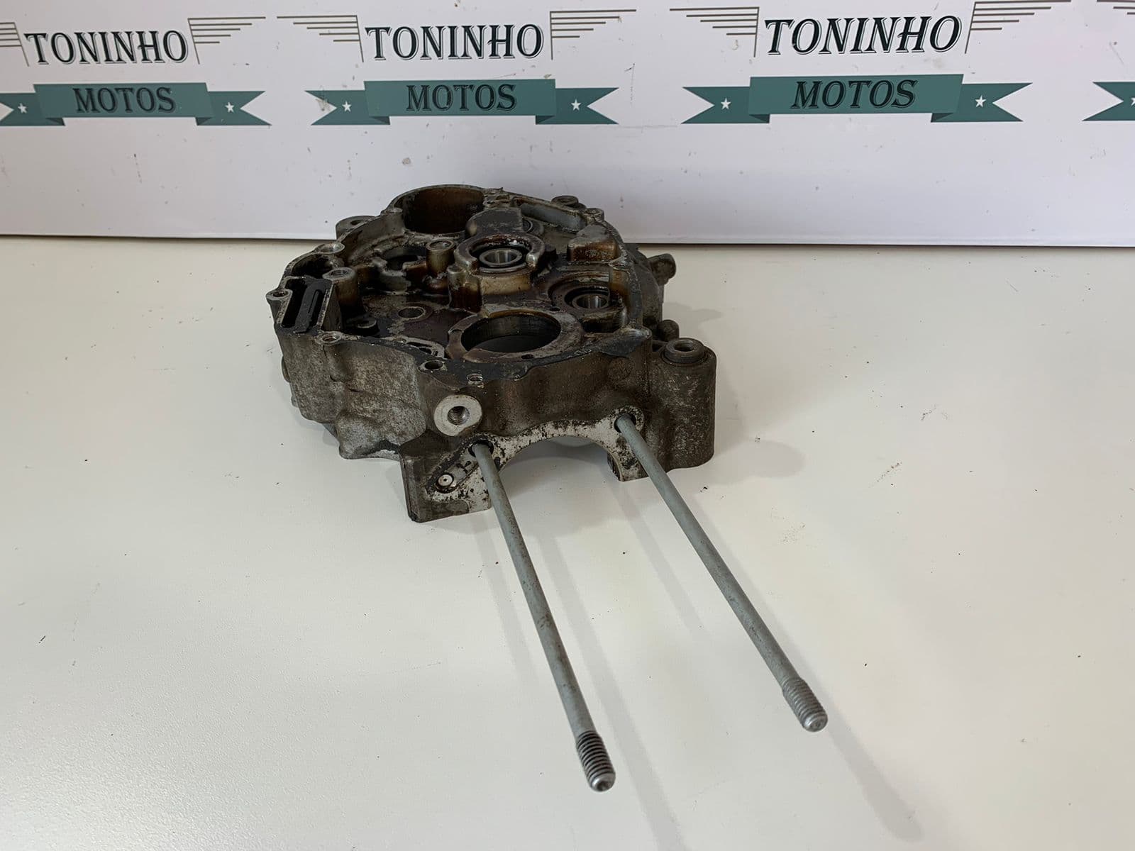 BLOCO DO MOTOR LADO DIREITO YAMAHA CRYPTON 105 2001 Á 2004 — imagem 3