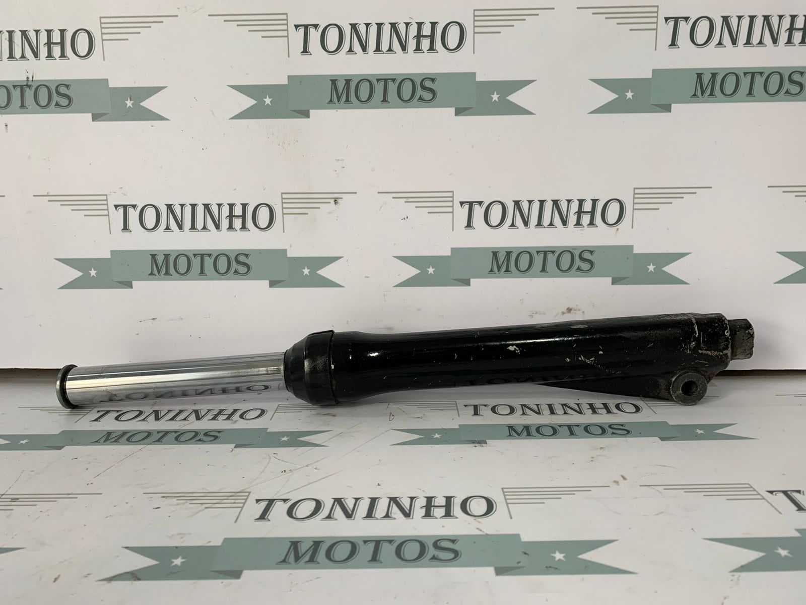 BENGALA LADO ESQUERDO YAMAHA CRYPTON 105 1998 Á 2004