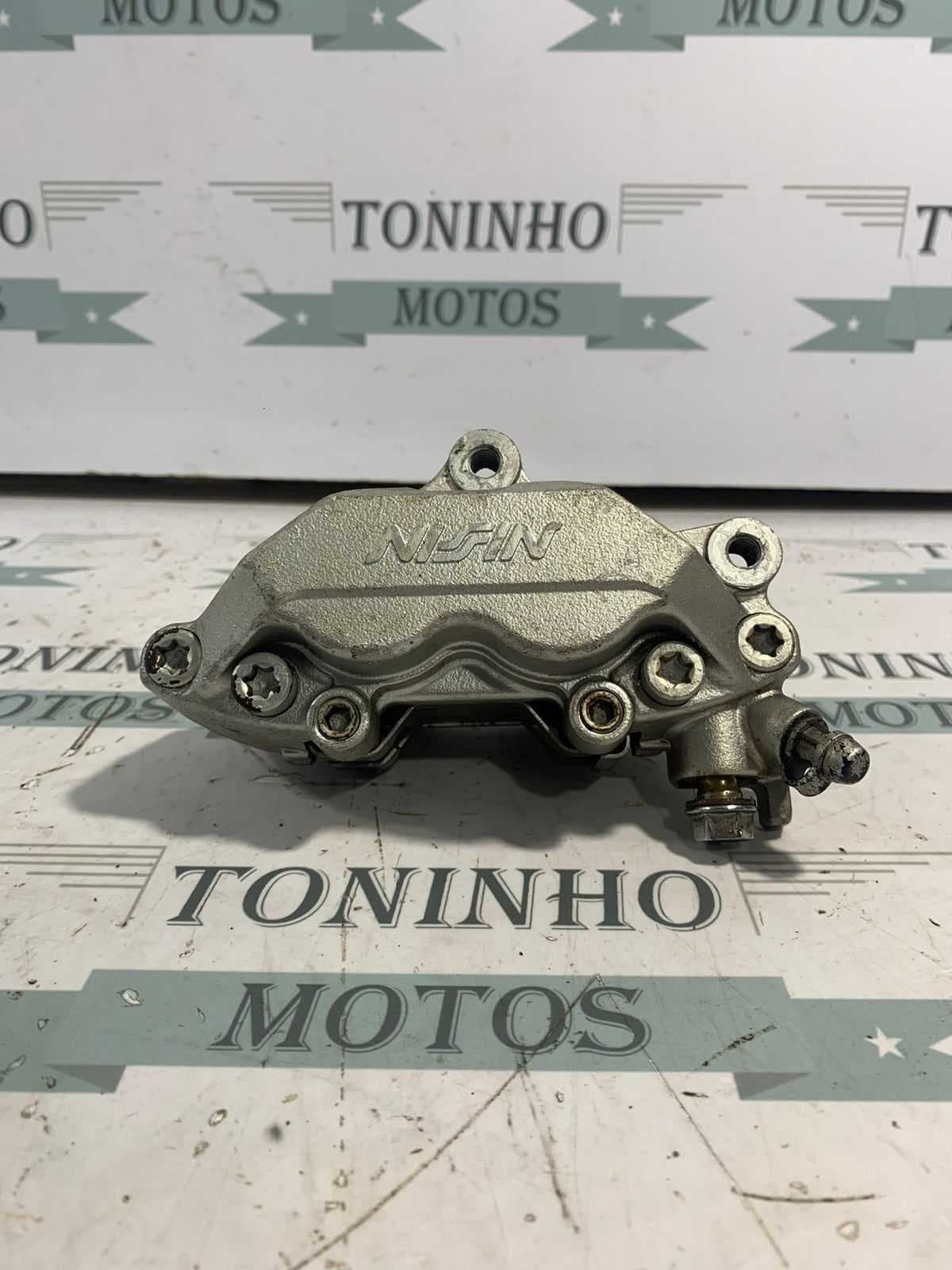 PINÇA DE FREIO DIANTEIRO ESQUERDO HONDA CBR900RR 1998/1999