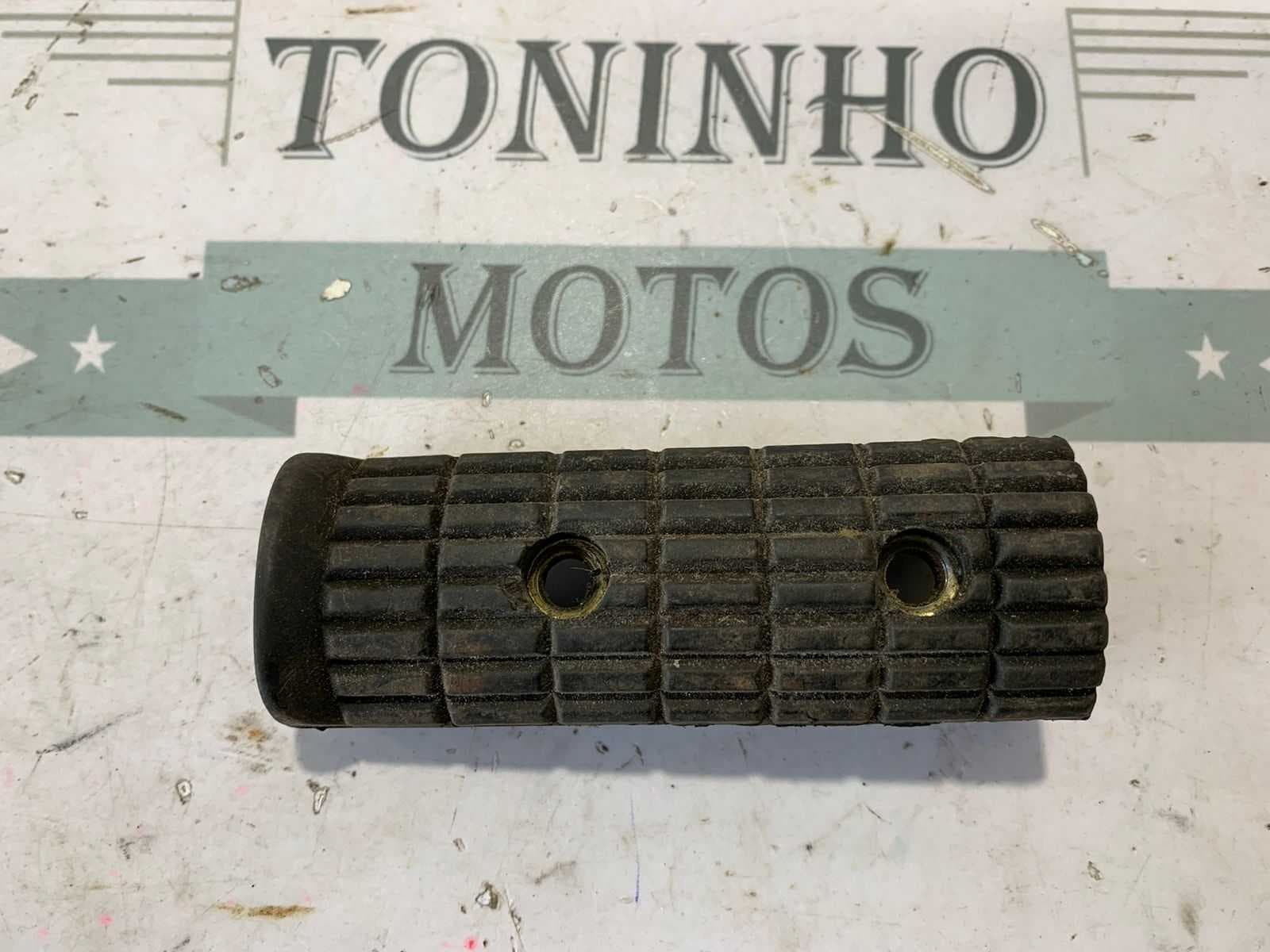 BORRACHA DA PEDALEIRA DIANTEIRA HONDA HORNET 2005 Á 2007