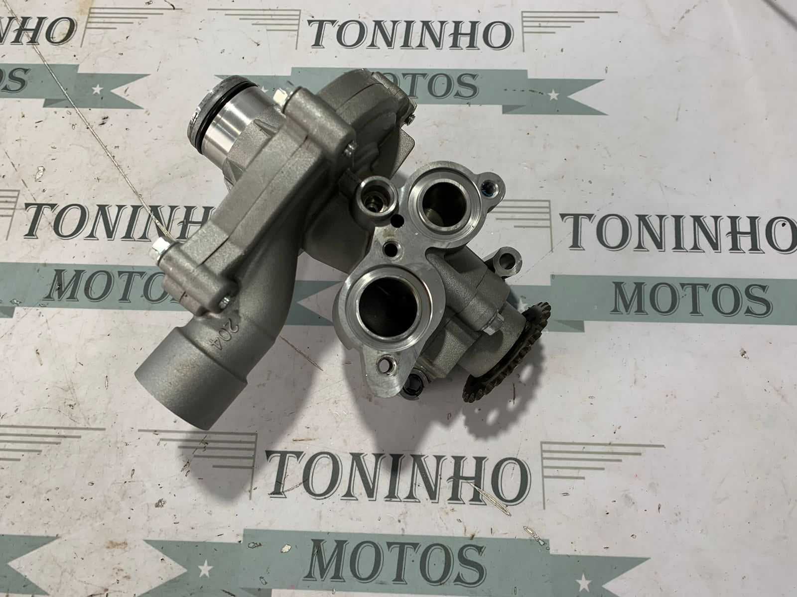 BOMBA DE AGUA E OLEO TRIUMPH TIGER 800 XC 2012 À 2017