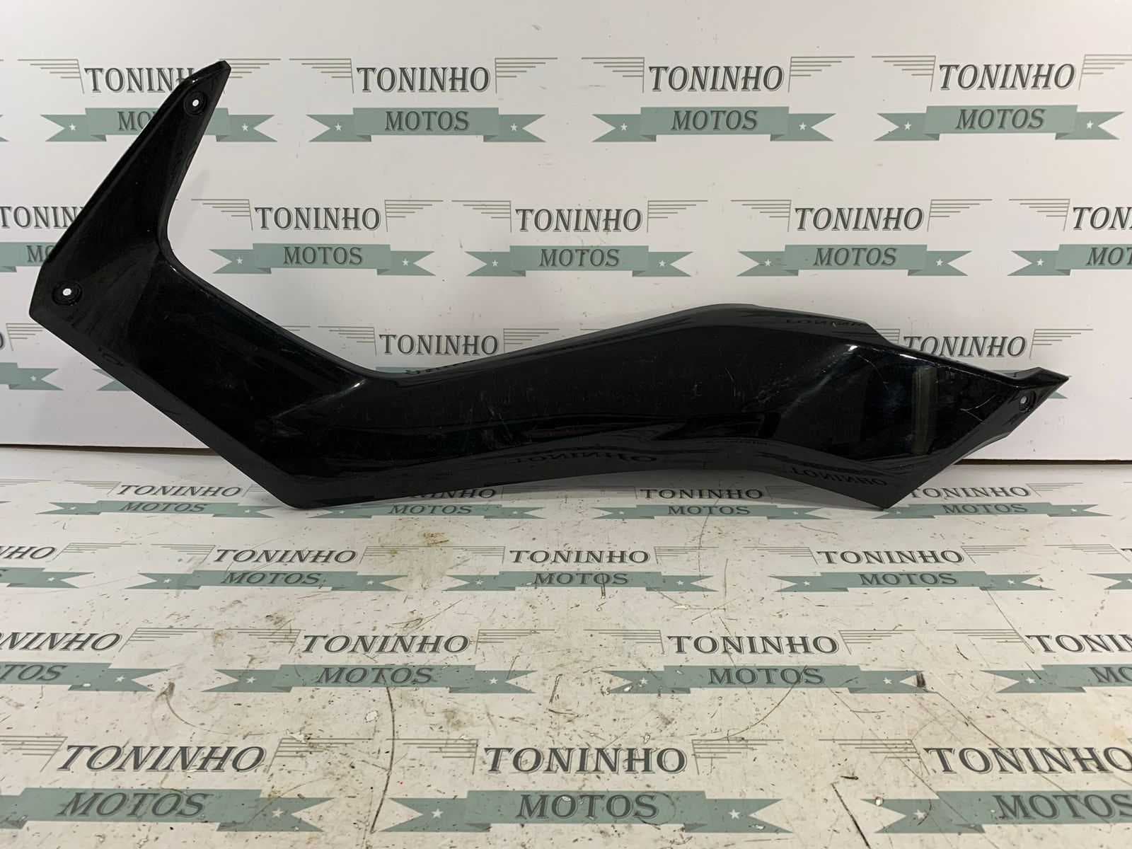 CARENAGEM LATERAL ESQUERDO YAMAHA N-MAX 160 2021 Á 2024