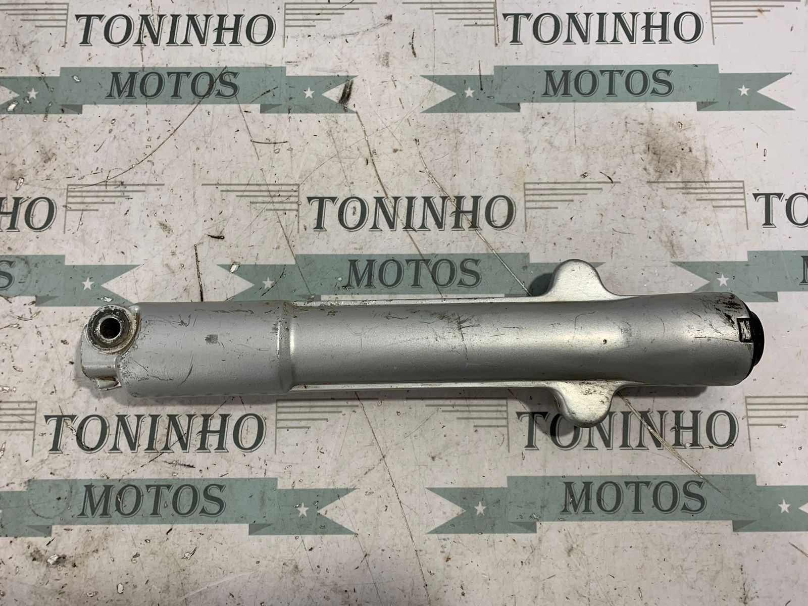 CANELA BENGALA LADO ESQUERDO YAMAHA NEO 2005 Á 2008