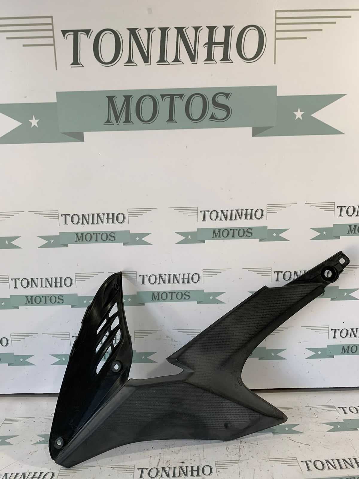 ABA DE TANQUE INFERIOR ESQUERDO HONDA BROS 160 2015 À 2021
