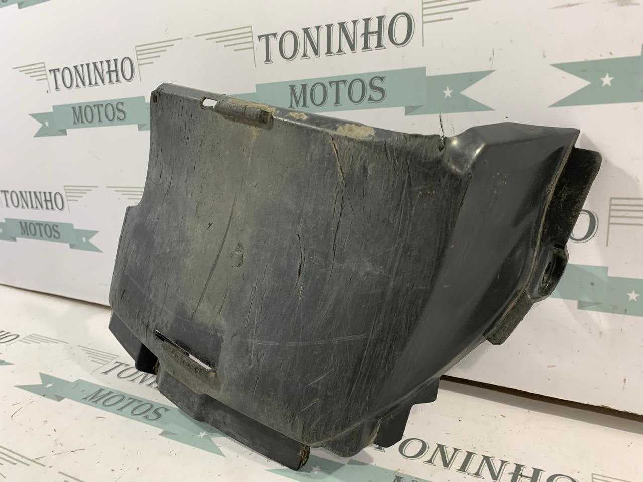 ACABAMENTO INFERIOR MOTOR SUZUKI BURGMAN 125 I 2011 Á 2019