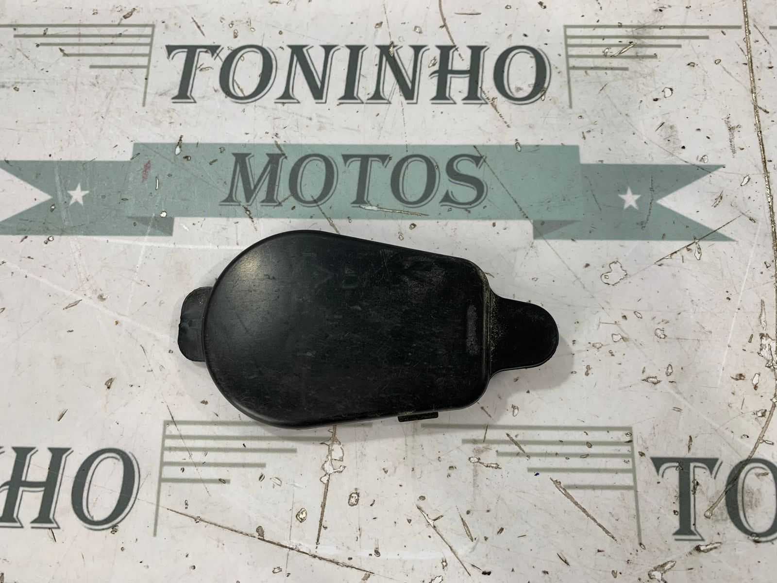 TAMPA / ACABAMENTO ASSOALHO DIREITO YAMAHA N-MAX 160 2021