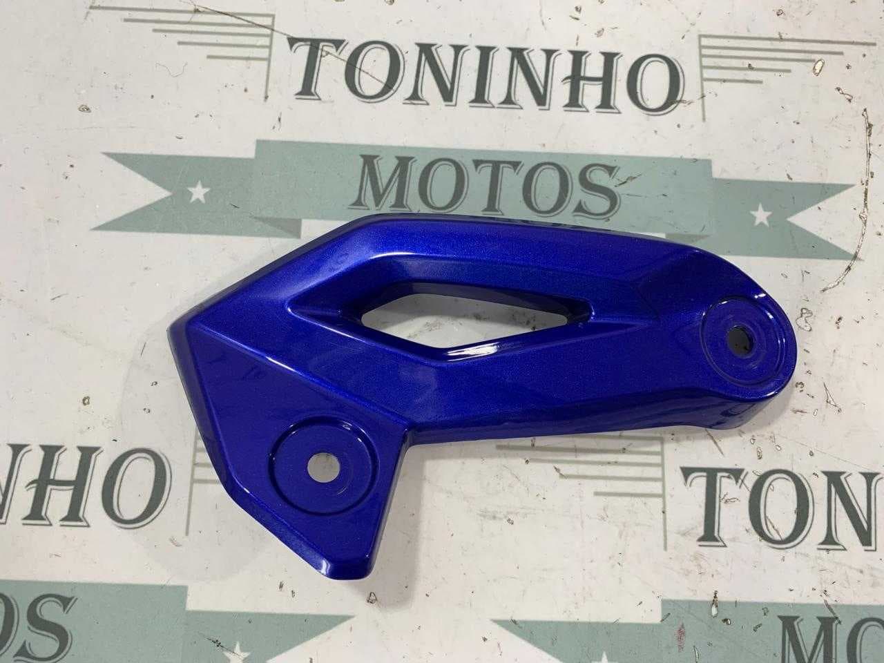 ACABAMENTO LATERAL FAROL LADO DIREITO YAMAHA FAZER 150/ FZ15