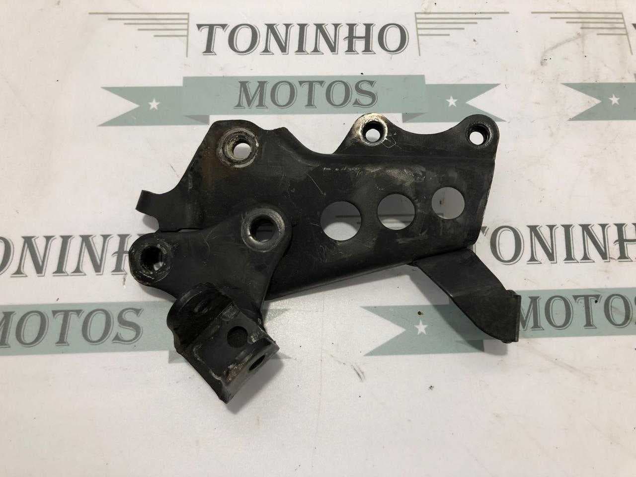 SUPORTE PEDALEIRA DIANTEIRA DIREITO YAMAHA LANDER 250 2020