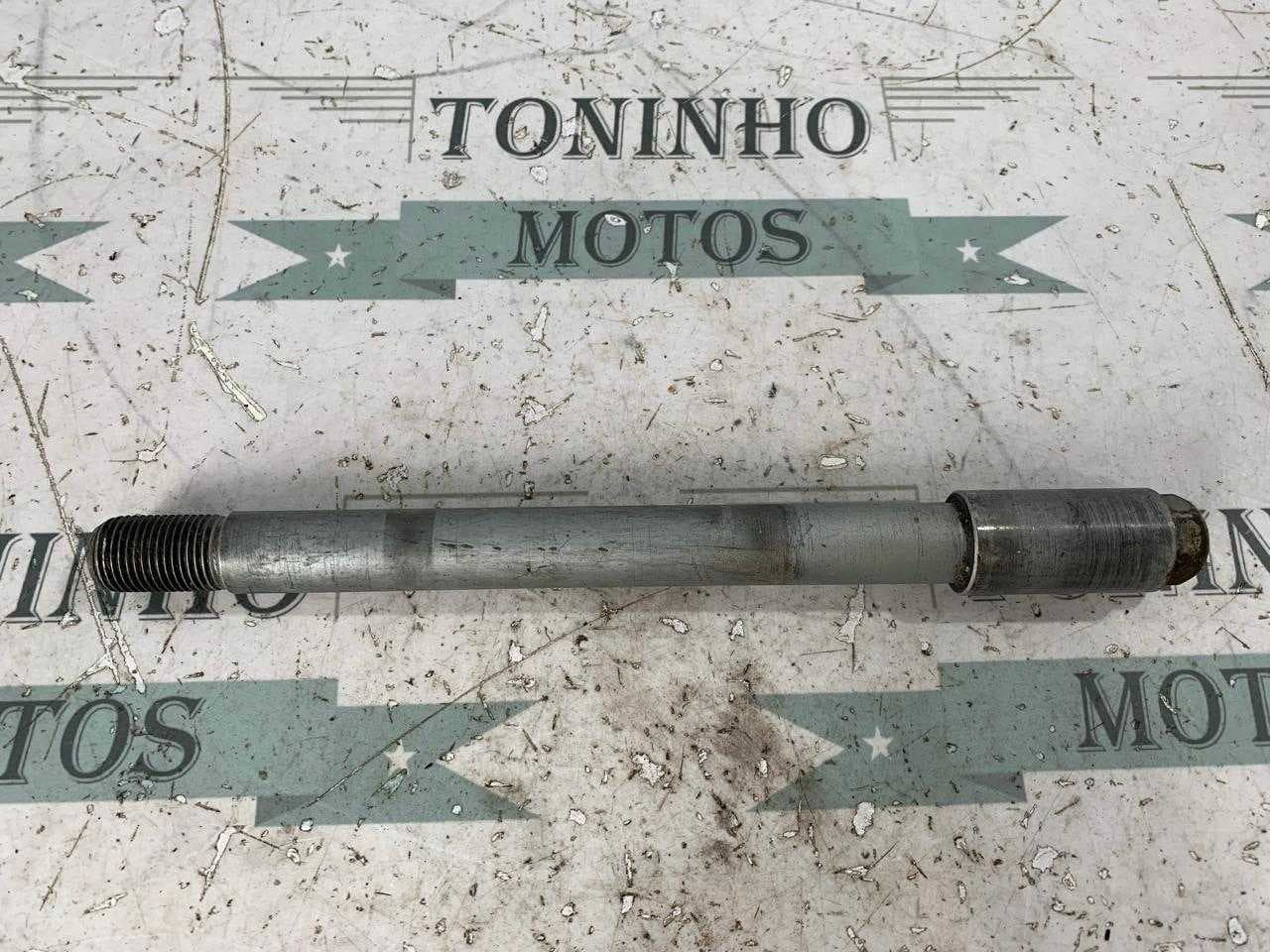 EIXO RODA DIANTEIRA HONDA XL700 VA TRANSALP 2011 Á 2014