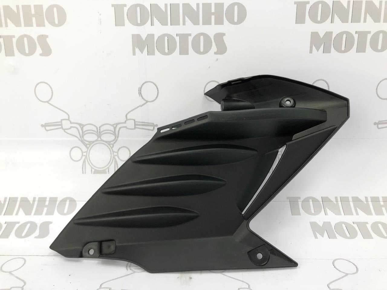 Aba De Tanque Inferior Direito Yamaha Fazer 150 2013 À 2022
