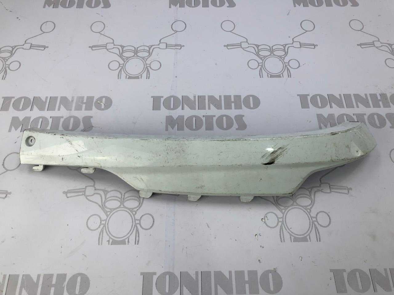 Carenagem Traseira Inferior Esquerdo Suzuki Burgman 125i