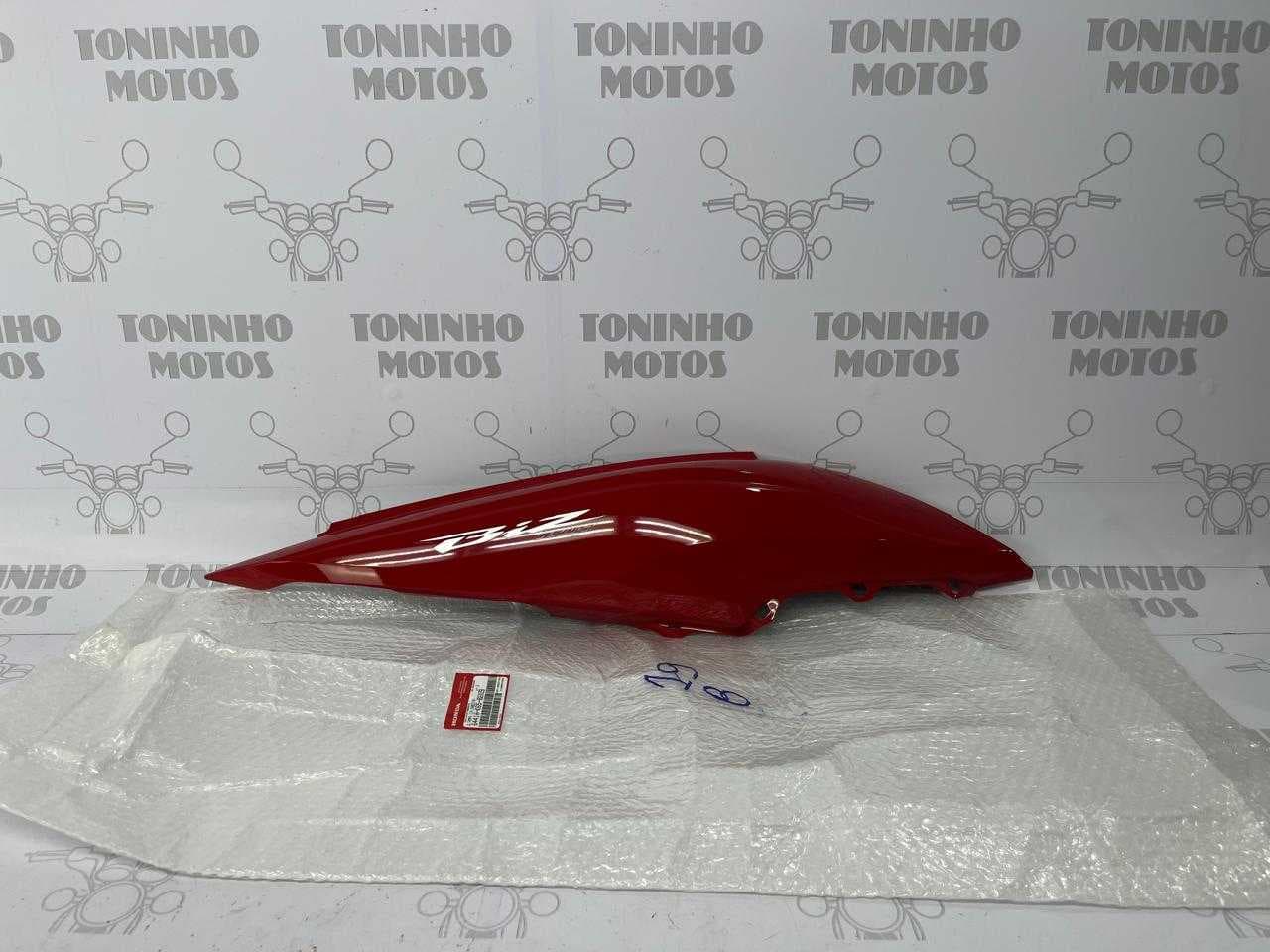 TAMPA LATERAL DIREITO HONDA BIZ 110I 2018 VERMELHO MACEIÓ