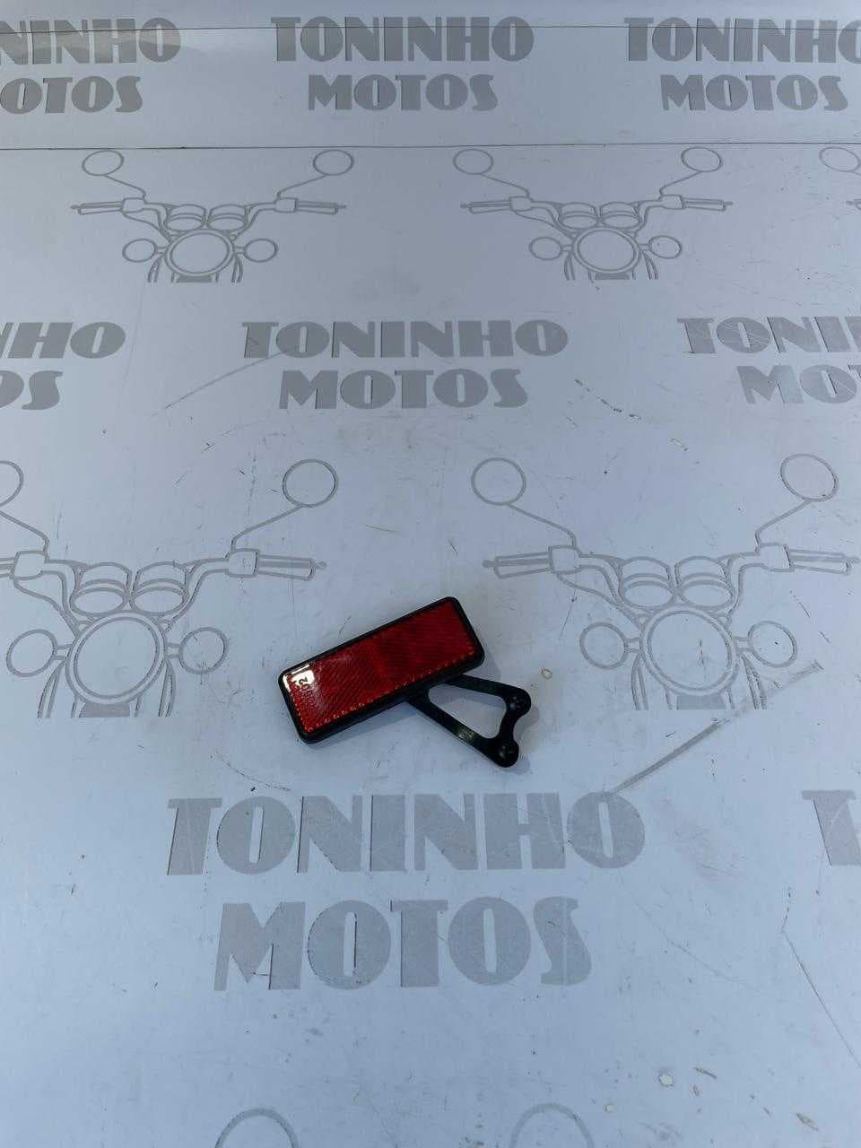 JOGO OLHO DE GATO TRASEIRO YAMAHA R1 2007 Á 2008