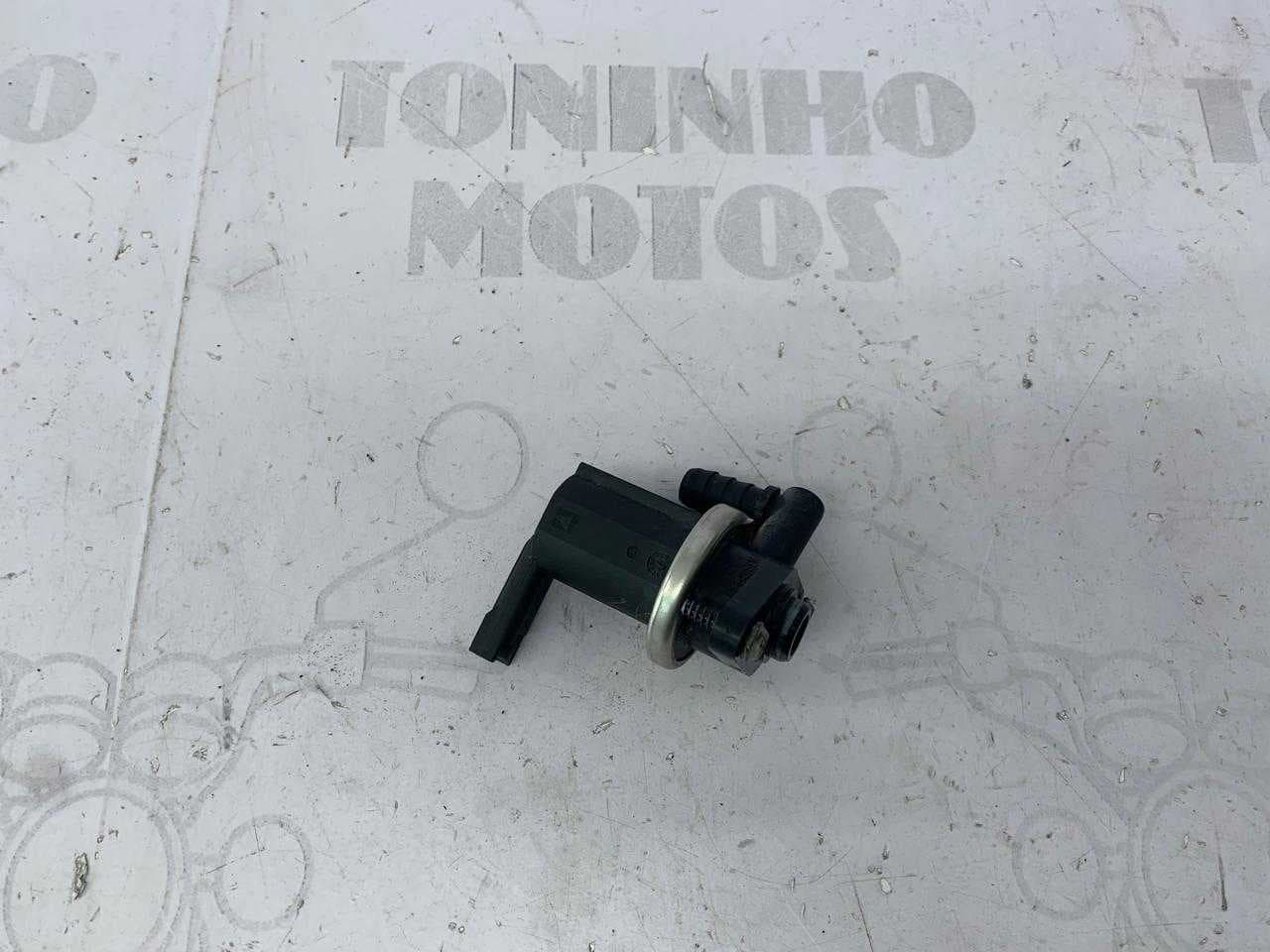 SENSOR SUPERIOR LATERAL DA CAIXA DO FILTRO DE AR BMW F800 GS