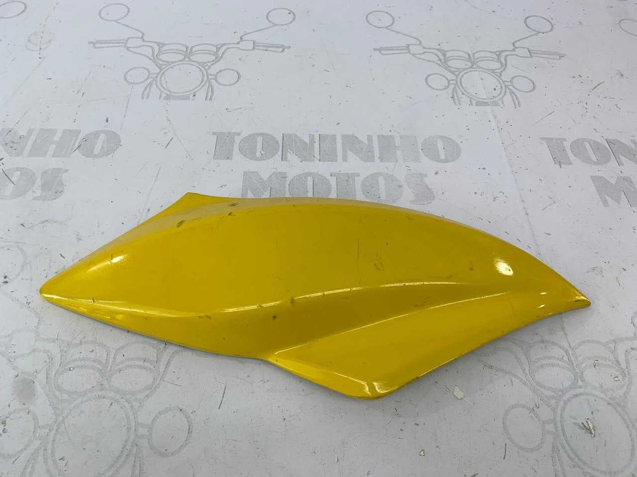 ACABAMENTO FAROL DIREITO HONDA TITAN 150 MIX/EX 2011 Á 2013