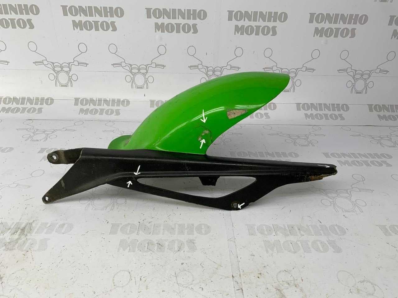 PARALAMA TRASEIRO INFERIOR DE FIBRA KAWASAKI ZX9 1994 Á 1997