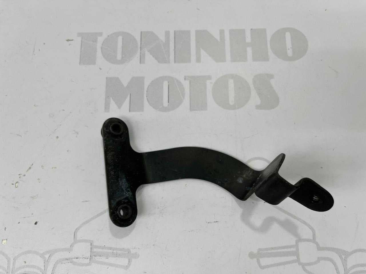 SUPORTE ABA TANQUE SUPERIOR/INFERIOR DIREITO KAWASAKI Z750