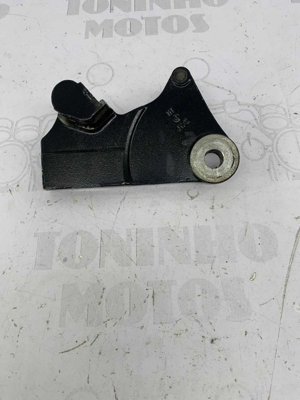 SUPORTE PINÇA FREIO TRASEIRO HAOJUE DR 160 2020 Á 2025