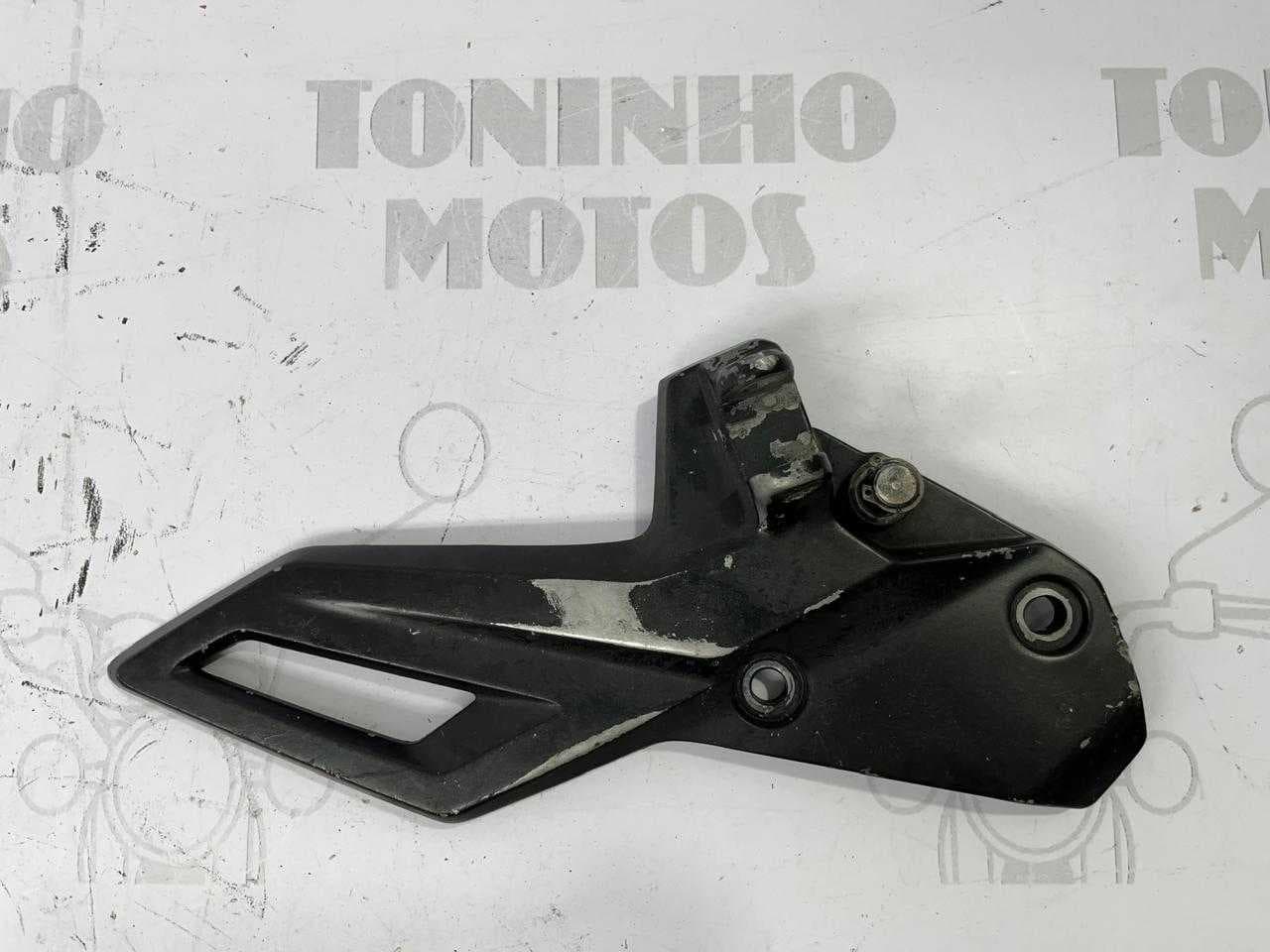 SUPORTE DE PEDALEIRA DIANT ESQ HAOJUE DR 160 2020 Á 2025