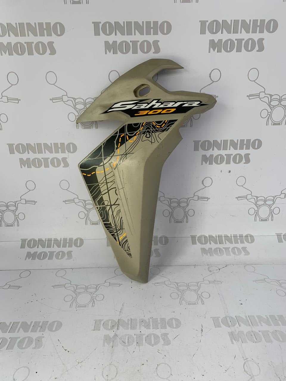 ABA TANQUE LADO DIREITO HONDA SAHARA 300 2024