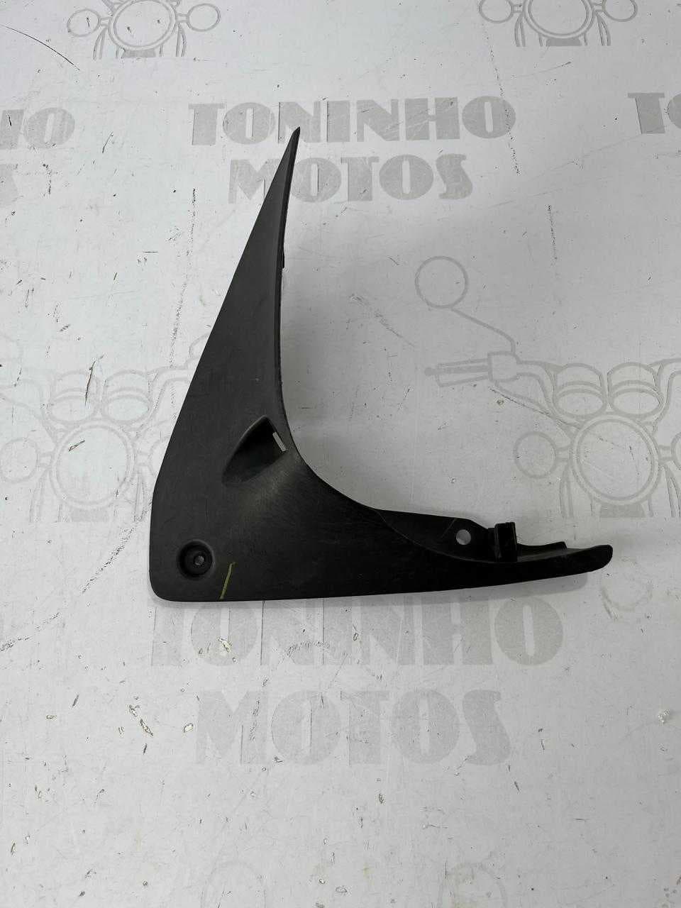 ABA TANQUE INFERIOR DIREITO HONDA FAN 125 2014 / FAN 150