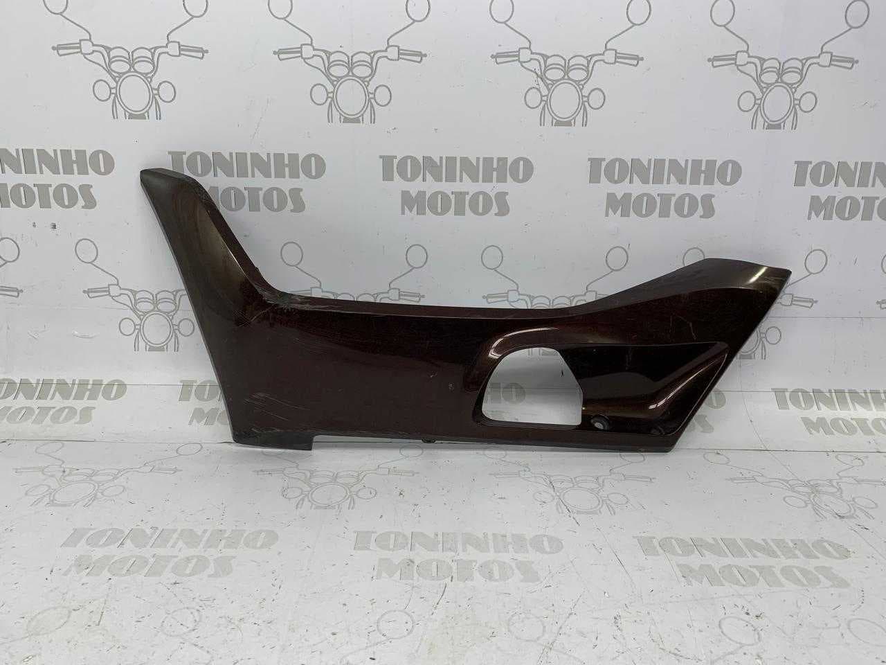 TAMPA LATERAL ESQUERDO INFERIOR ASSOALHO HONDA PCX 150 2019