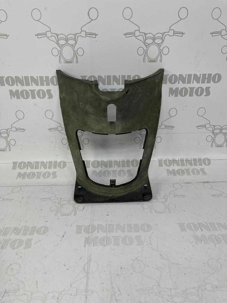 CARENAGEM FRONTAL DO MOTOR SUZUKI BURGMAN 125