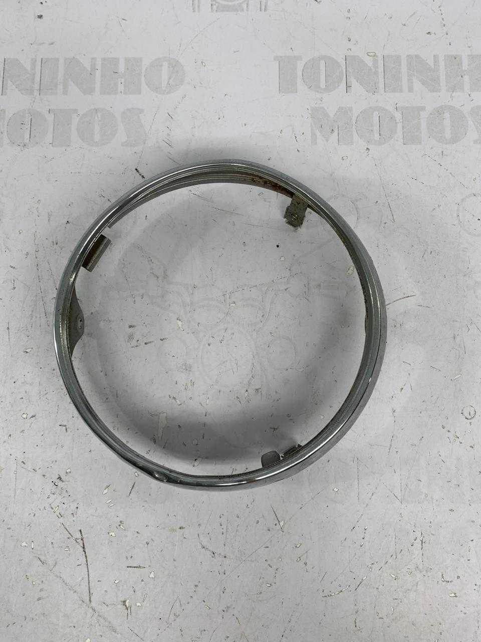 ARO DO FAROL HONDA HORNET 2005 À 2007
