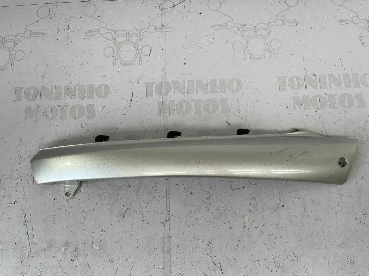 CARENAGEM TRASEIRA INFERIOR DIREITO SUZUKI BURGMAN 125 AN
