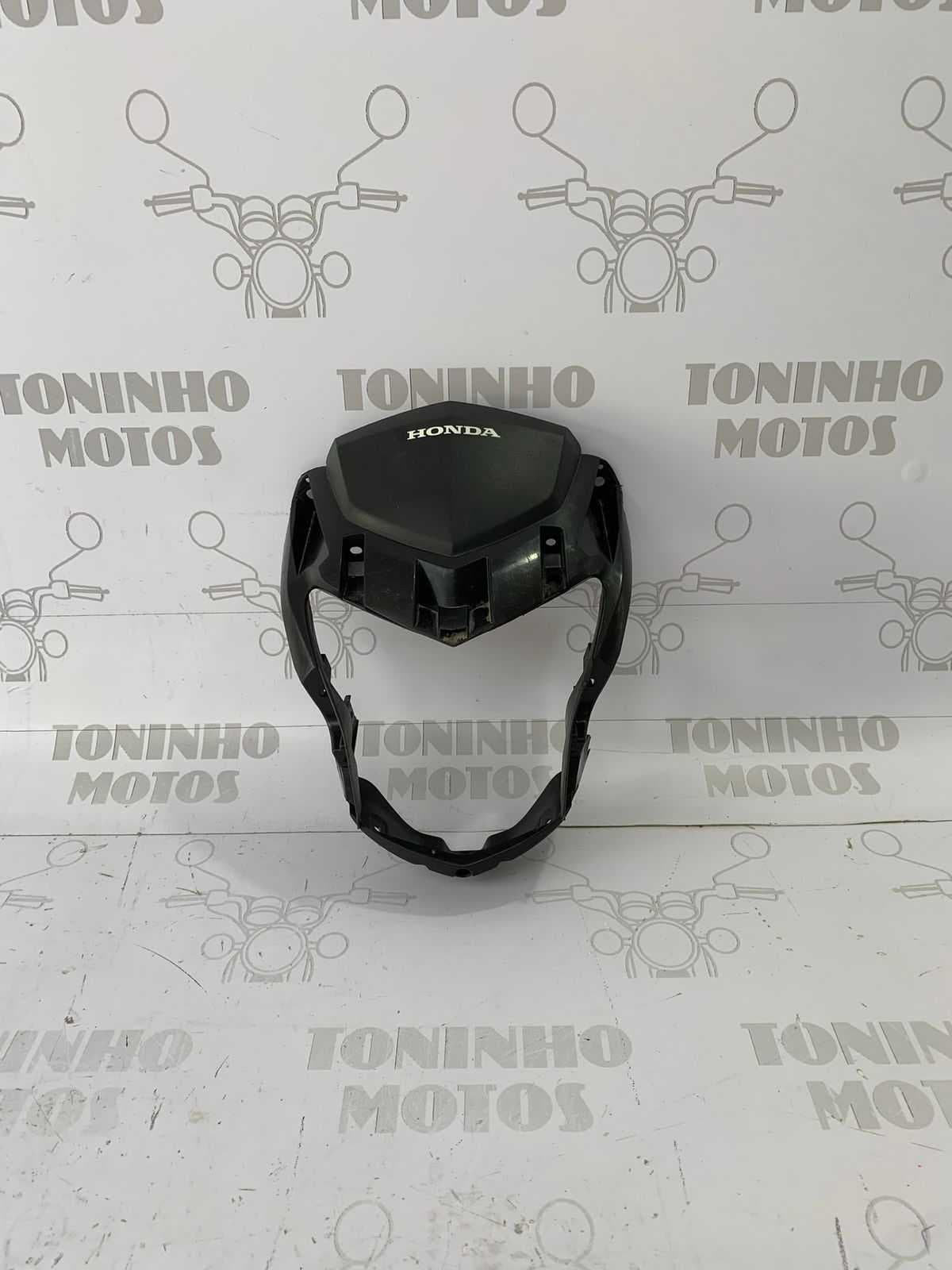 MOLDURA INFERIOR FAROL HONDA BROS 160 2015 À 2020