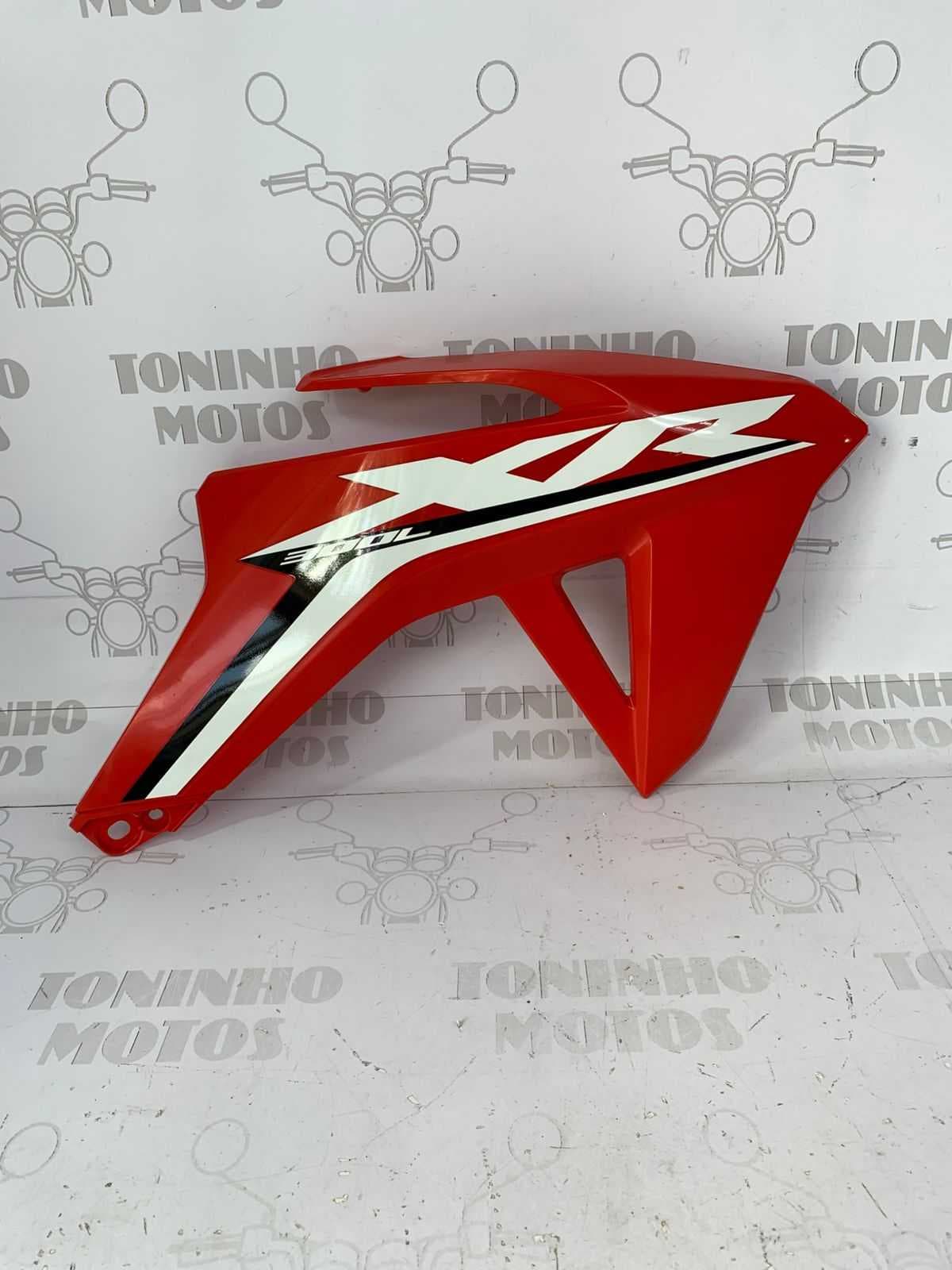 ABA TANQUE DIREITO HONDA XR300L TORNADO 2025 / 2026
