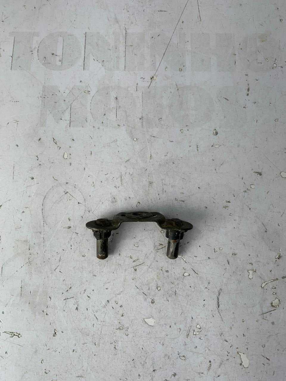 SUPORTE FAROL HONDA NX200 1994 / NX150 1989