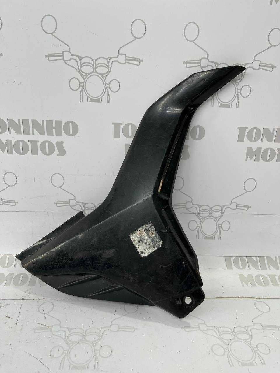 TAMPA LATERAL DIREITO HONDA FAN 125 ES / ESD 2014/2015