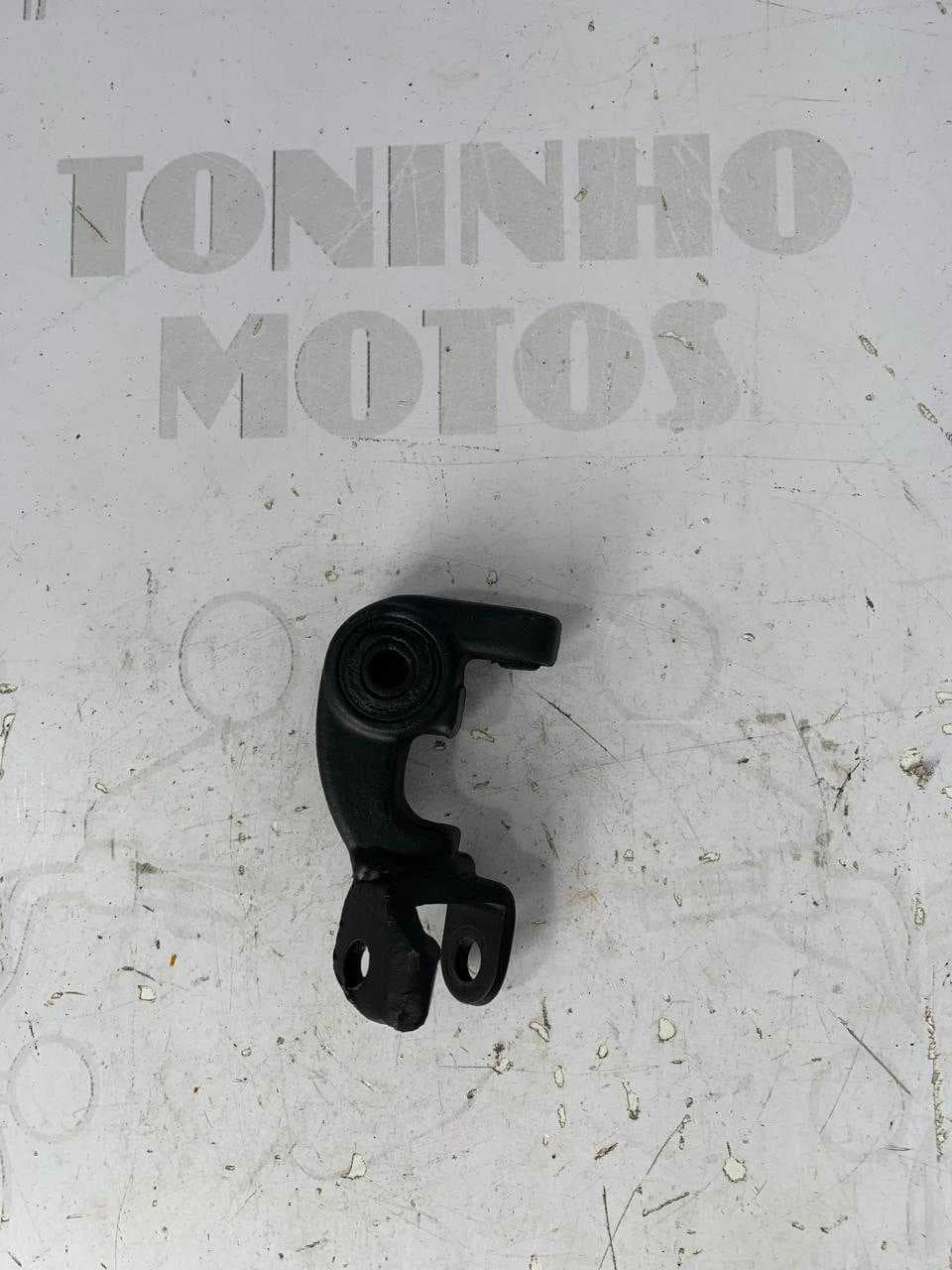 SUPORTE PEDALEIRA DIANTEIRO ESQUERDO HONDA DUTY 125 / XLS125