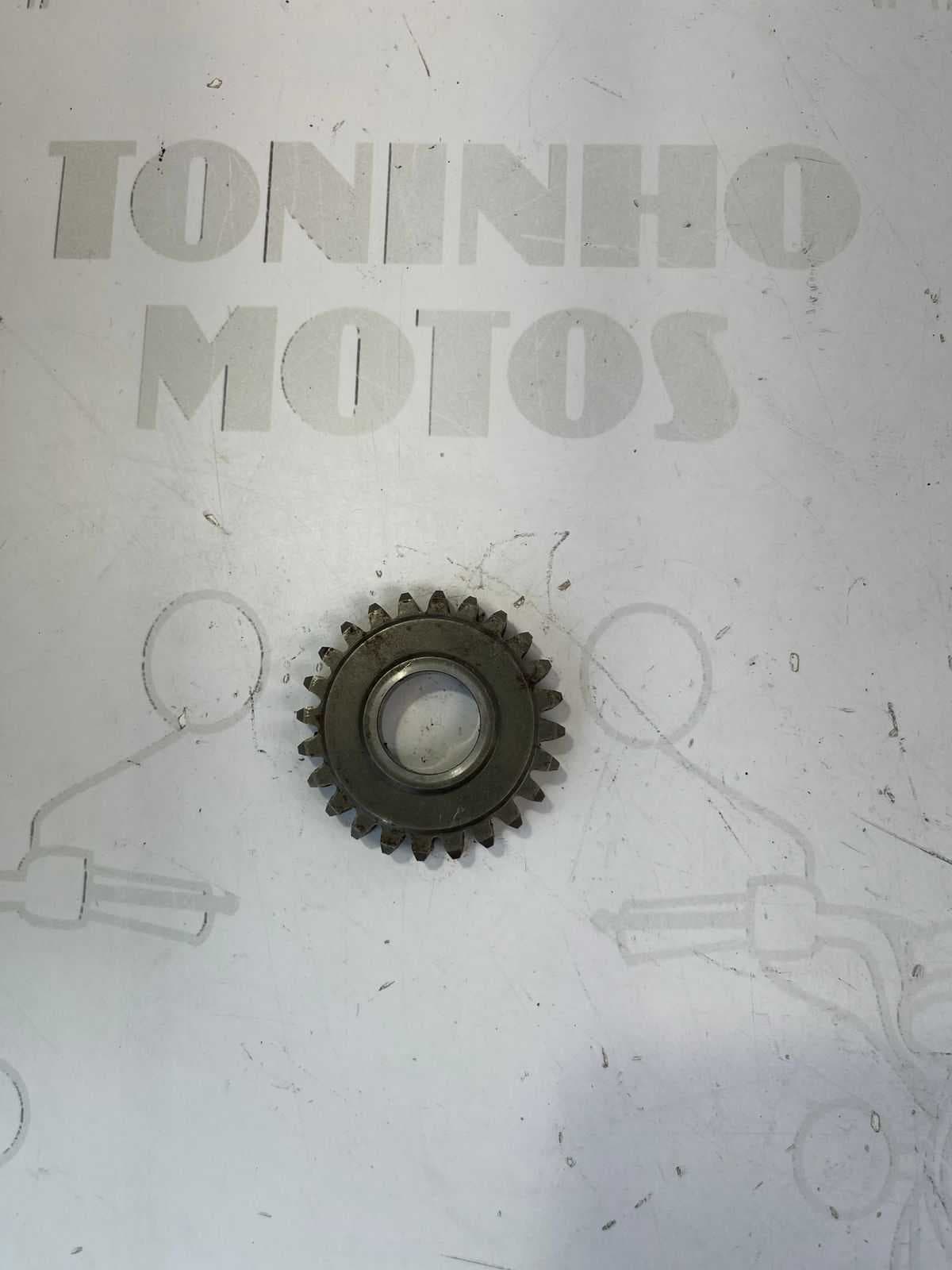 ENGRENAGEM MOVIDA 4° MARCHA YAMAHA DT200 37F-17241-00 24 DNT