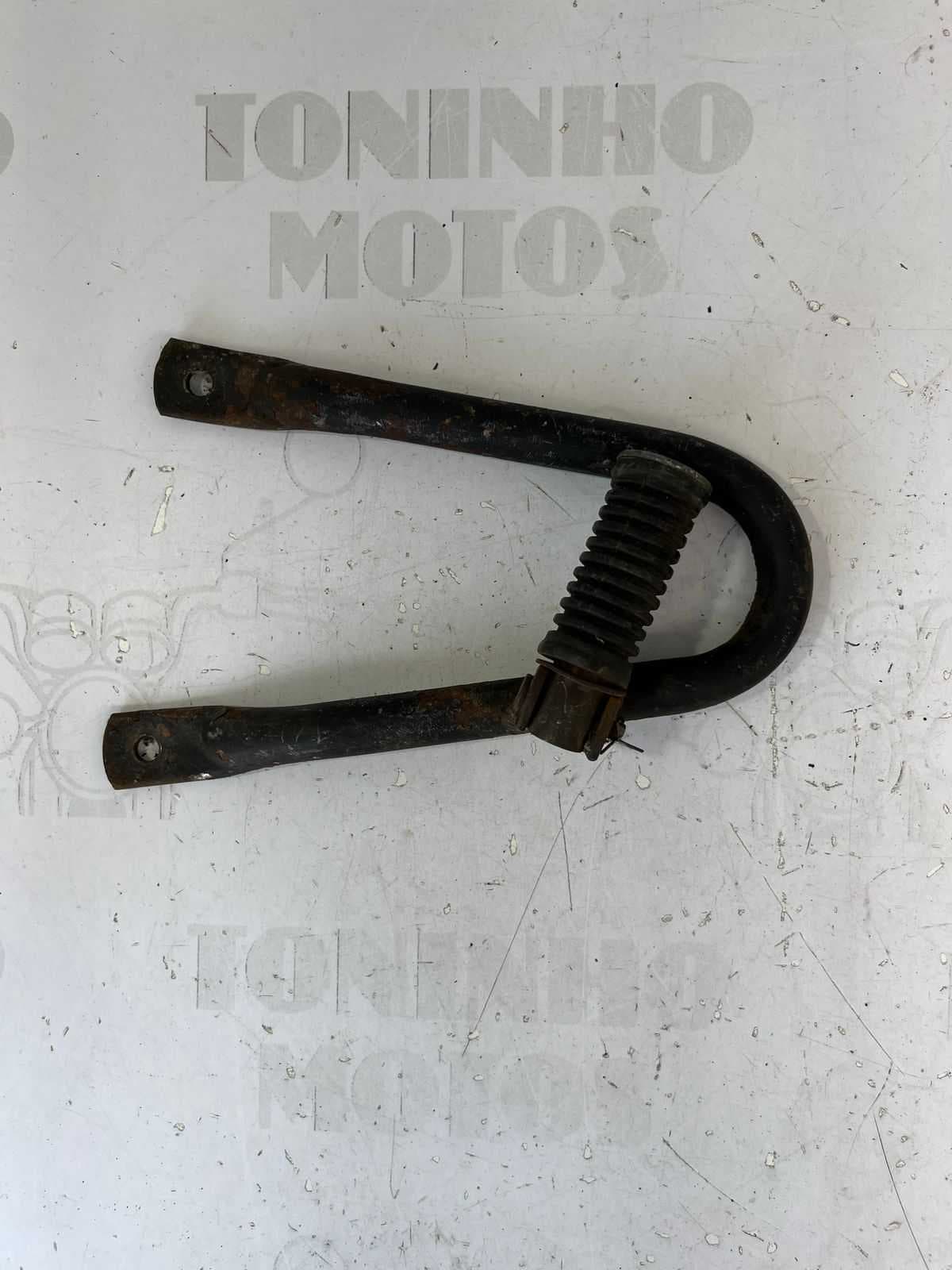 SUPORTE COM PEDALEIRA LADO ESQUERDO YAMAHA DT200 1992 À 1997