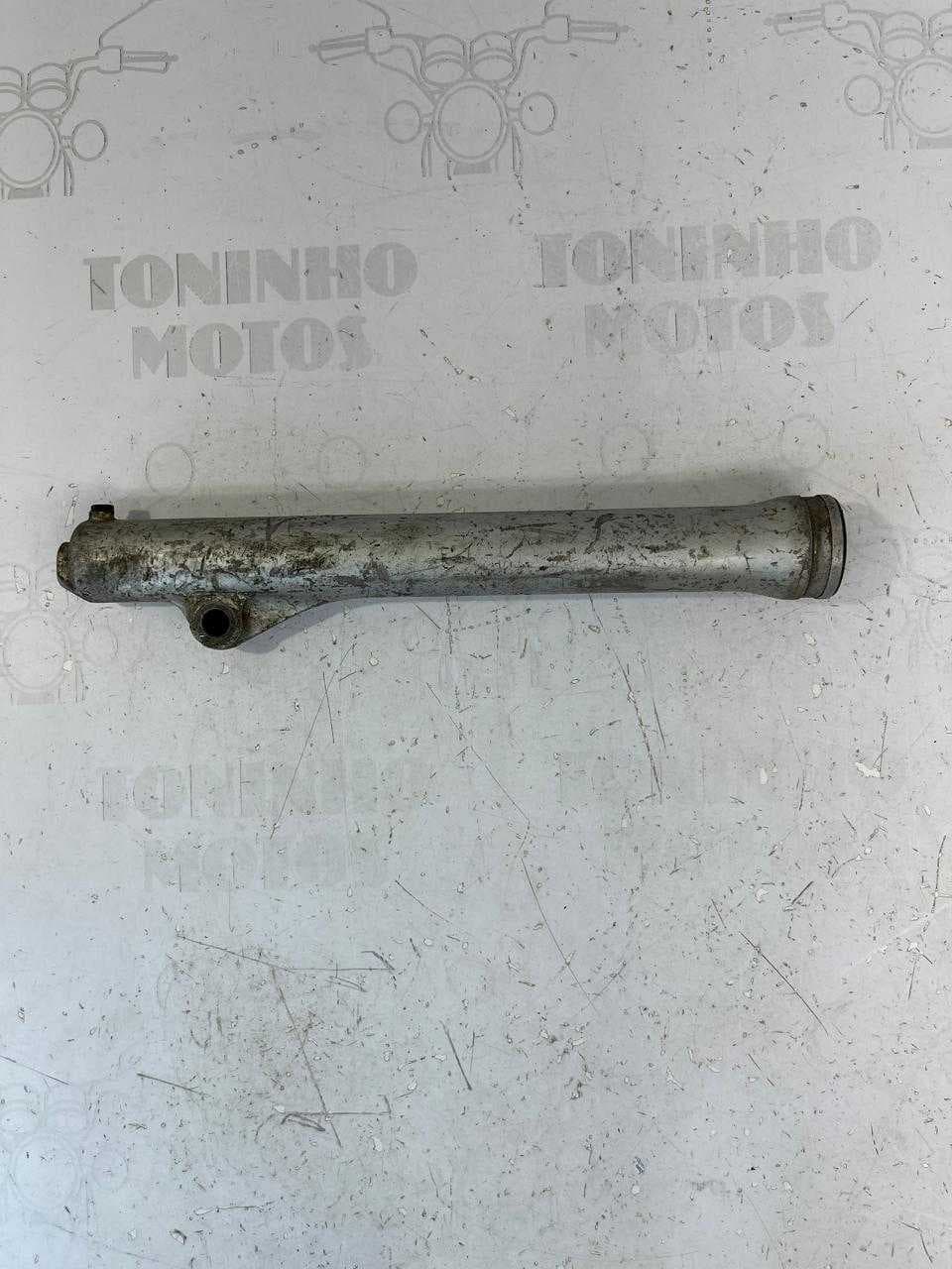 CANELA BENGALA LADO DIREITO YAMAHA DT 200
