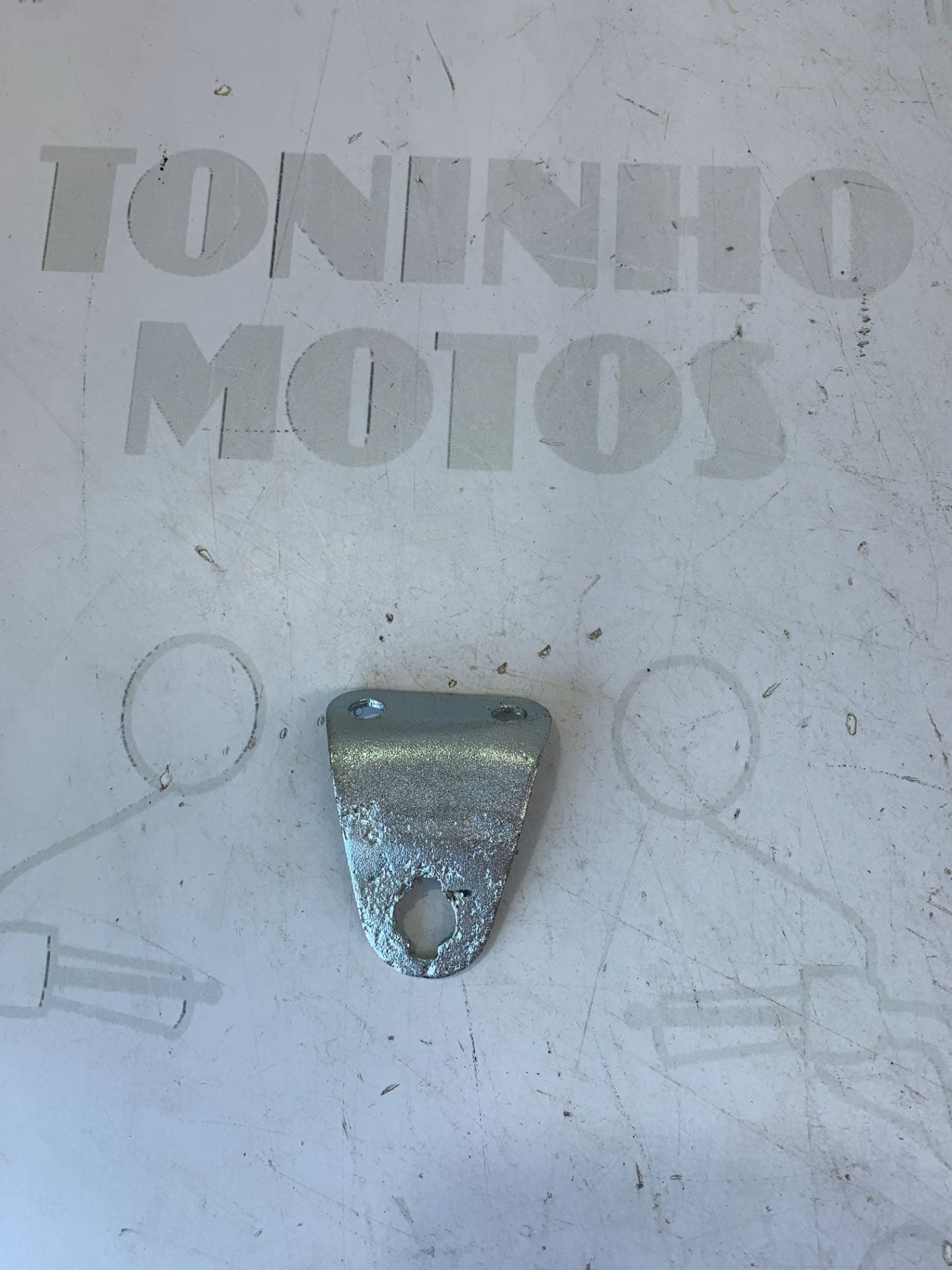 SUPORTE BUZINA TAMAHA DT 180