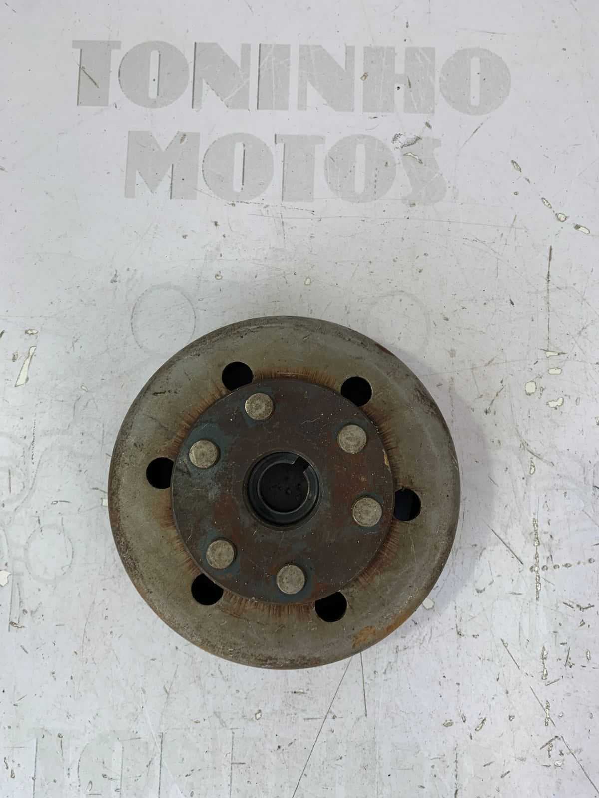 VOLANTE MAGNETO YAMAHA RD 350 1986 Á 1993