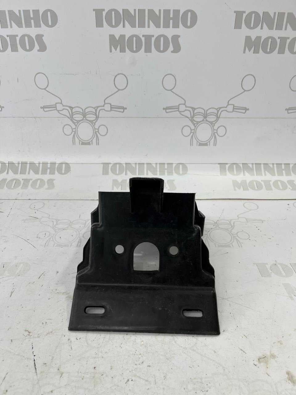 SUPORTE PLACA YAMAHA RD 135