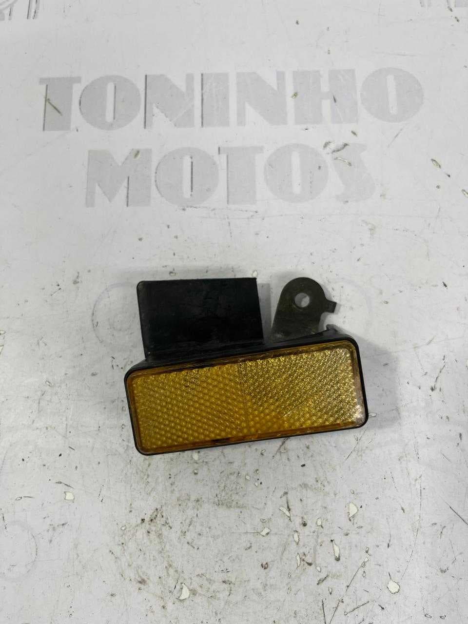 OLHO GATO / REFLETOR LADO ESQUERDO YAMAHA RDZ 125 / RDZ 135