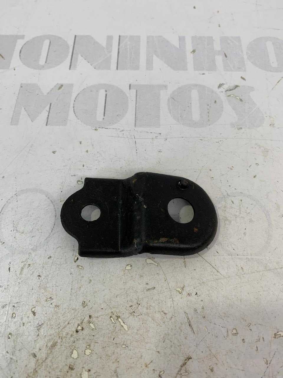 SUPORTE PISCA TRASEIRO DIREITO YAMAHA RDZ 125 II / RDZ 135