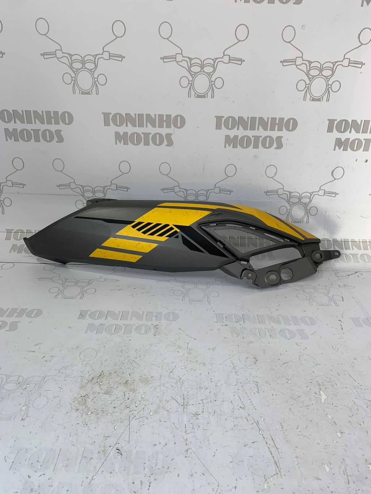 RABETA TRASEIRA LADO DIREITO YAMAHA N-MAX 160 2021/2022