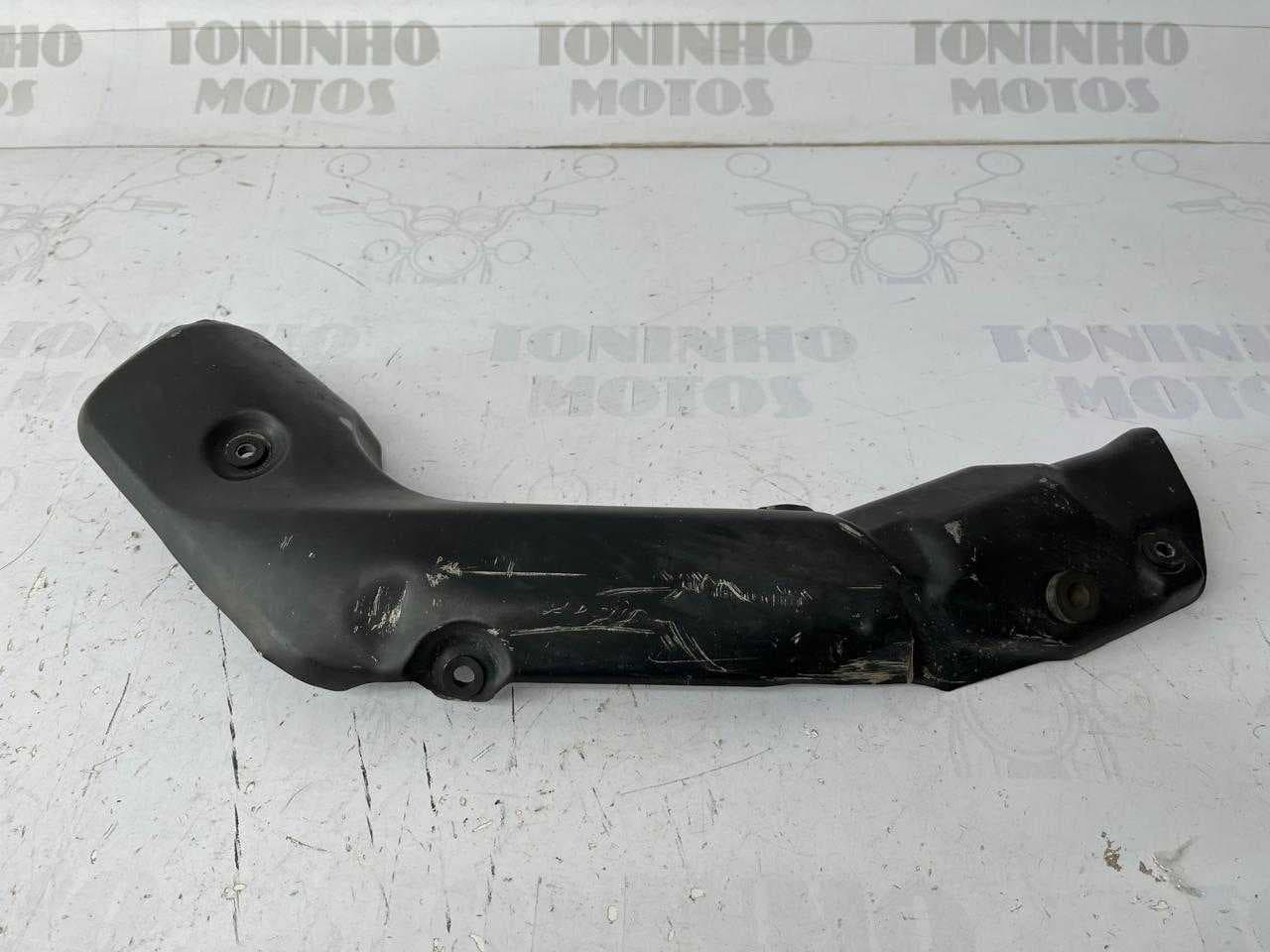PROTETOR INFERIOR DA CURVA/MARMITA ESCAPE HONDA XL700