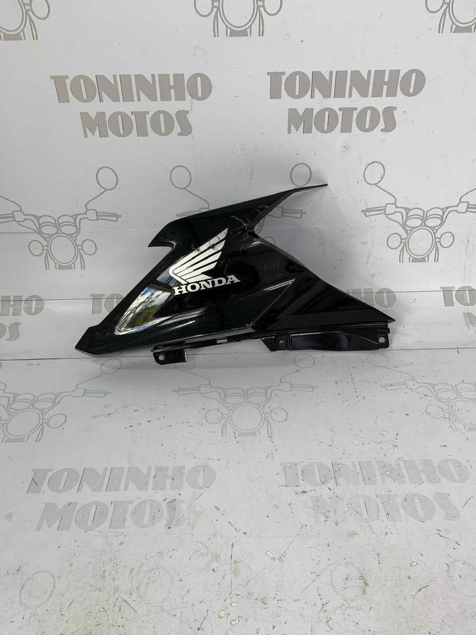 ABA TANQUE FRONTAL LADO ESQUERDO HONDA FAN 160 2025