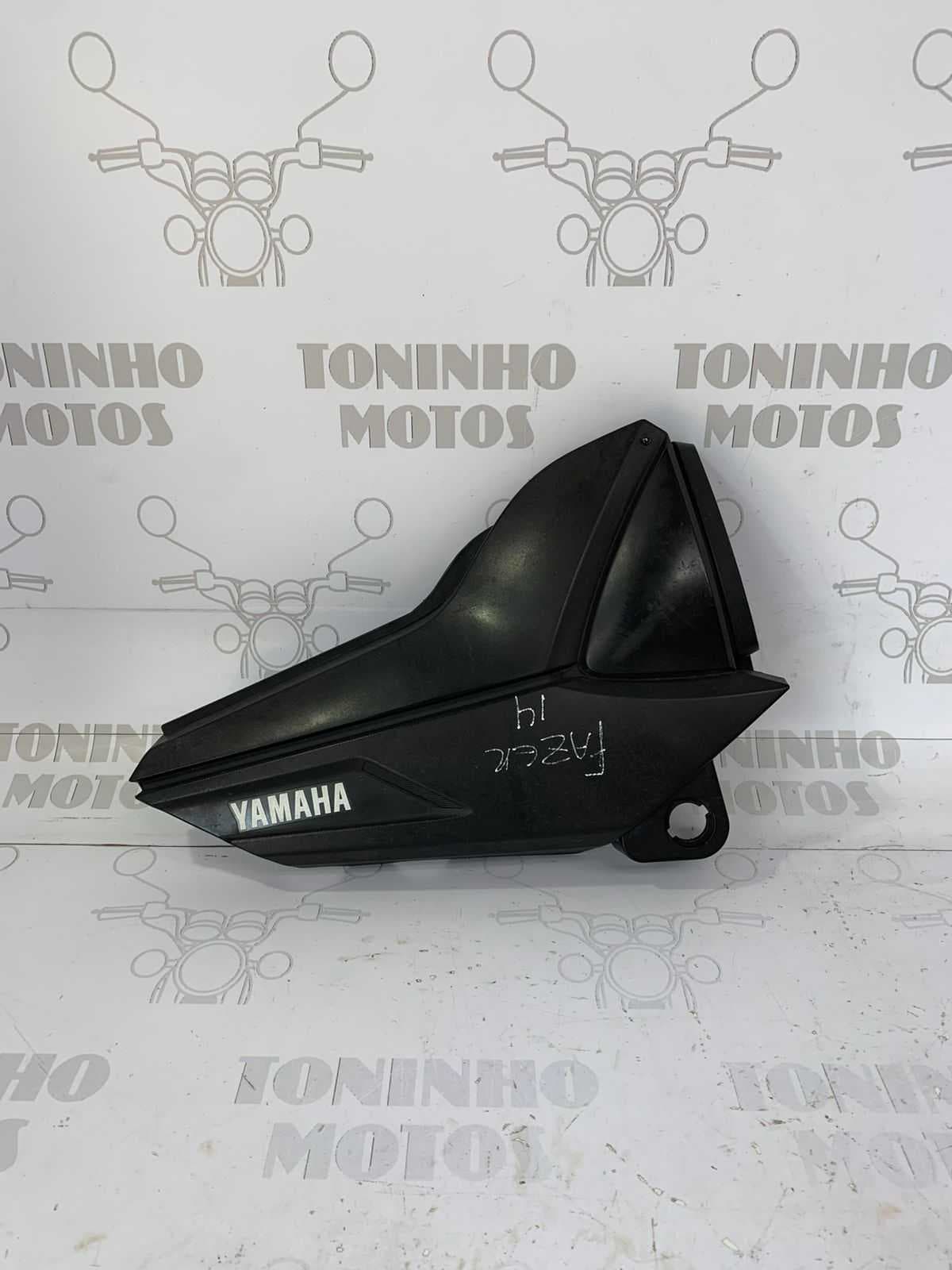TAMPA LATERAL DIREITO YAMAHA FAZER 150 2013 À 2022