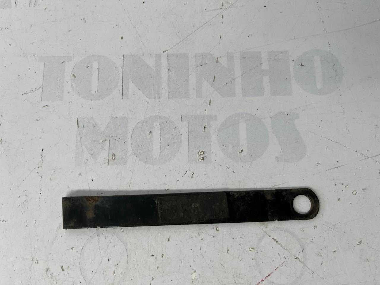 TRAVA / PRESILHA DE BATERIA HONDA BROS 160 2015 À 2023